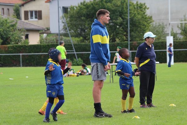 Thomas Kloeckner a subi un AVC à 19 ans. Plus de deux ans après, il mène plusieurs projets dans le sport, "sans jamais rien lâcher".