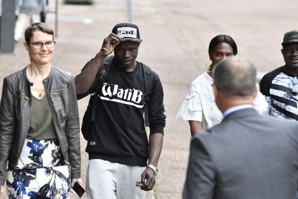 Mamoudou Gassama accueilli par le Préfet de Seine-Saint-Denis le 29 mai 2018 à Bobigny. Une procédure exceptionnelle après son acte de bravoure.