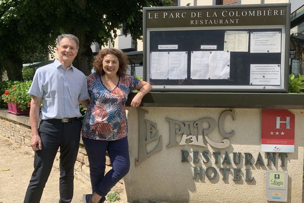 Philippe et Anne-Sylvie sont les gérants de l'hôtel-restaurant du Parc de la Colombière.