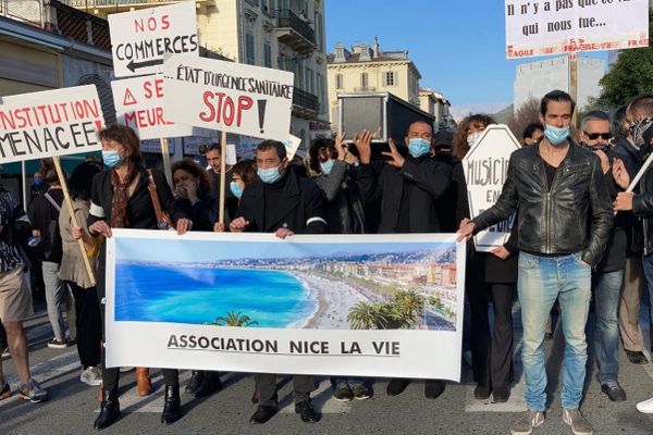 Manifestation de commerçants dénonçant les difficultés rencontrées en période de confinement, Nice le 14 novembre 2020