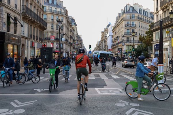 Des vélos boulevard de Sébastopol, l'un des axes les plus fréquentés par les deux roues à Paris.(Illustration)