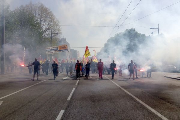 Les cheminots étaient en tête du cortège à Limoges.