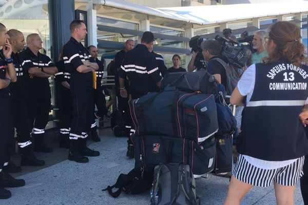 Une trentaine de sapeurs-pompiers sont partis ce matin de l'aéroport de Marignane pour renforcer les équipes suédoises dans la lutte contre les incendies