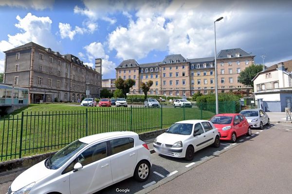 La mise en examen pour atteinte sexuelle sur mineure concerne un surveillant du lycée Condorcet de Belfort.