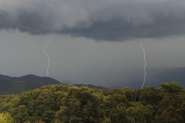 Ce mardi 15 novembre, les services de Météo ont placé le département de la Corse-du-Sud en vigilance orange orages et pluie-inondation.