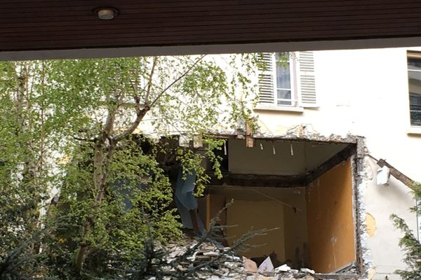 L'explosion a éventré un immeuble du 18e arrondissement de Paris. 