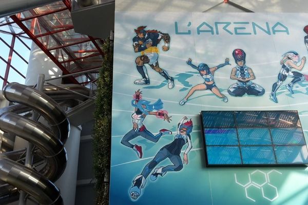 L'Arena, la nouvelle attraction du Futuroscope a ouvert ce samedi 7 février 2015.