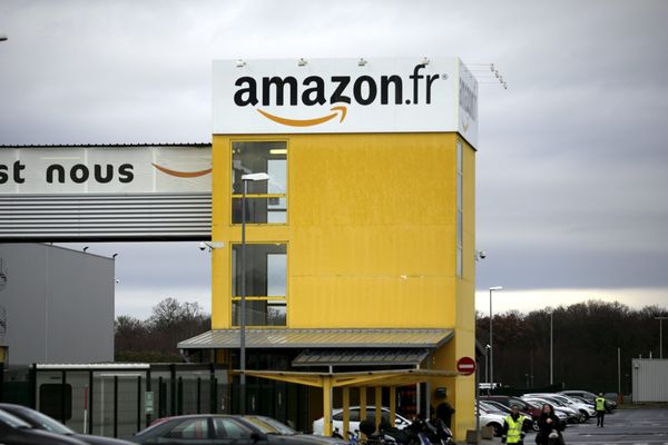 AMAZON, site de Saran (Loiret)