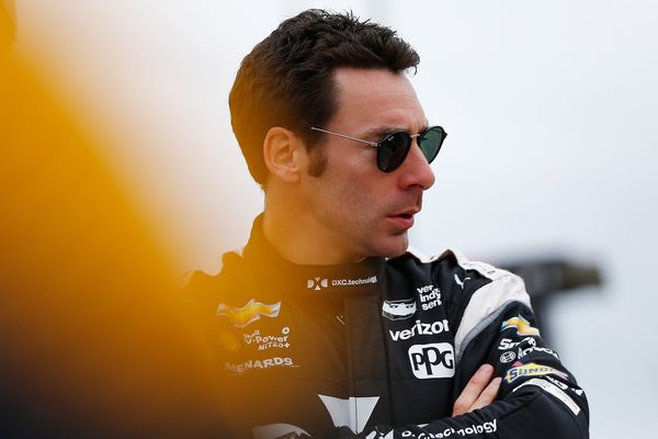 Simon Pagenaud a dû s'incliner face à son coéquipier Josef Newgarden alors qu'il était en tête en fin de course.