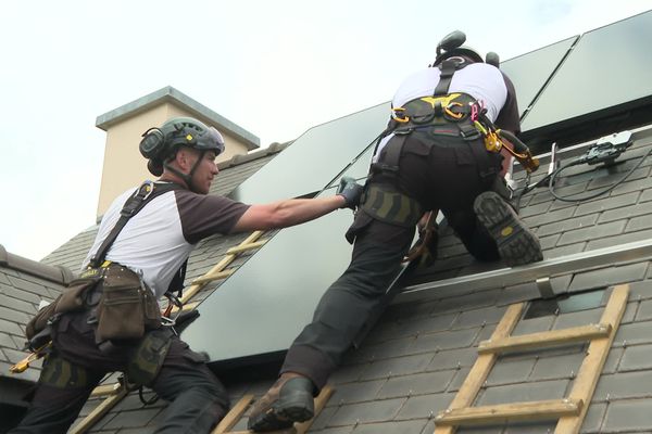 L'entreprise Nova Energie a adopté la semaine de quatre jours, avec 32h de travail... payées 35.