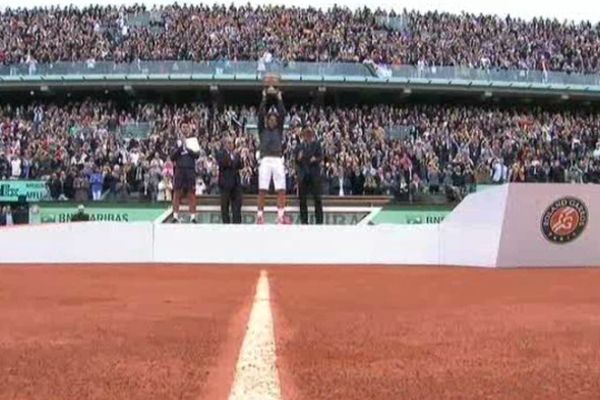 Nadal remporte Rolland Garros en 2012