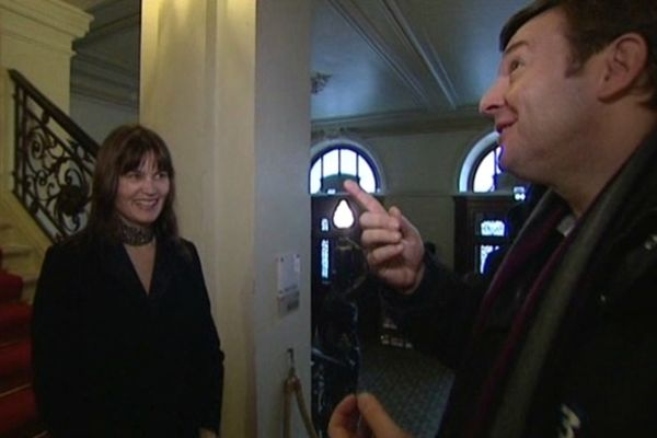 Marina Hands (Lucrèce Borgia) et Jacques Perrotte au Théâtre de Cherbourg le 7 janvier 2013.