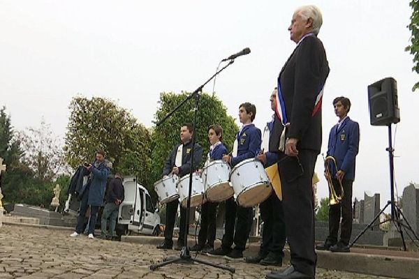 La cérémonie de commémoration du 11-Novembre à Massy, dans l'Essonne.