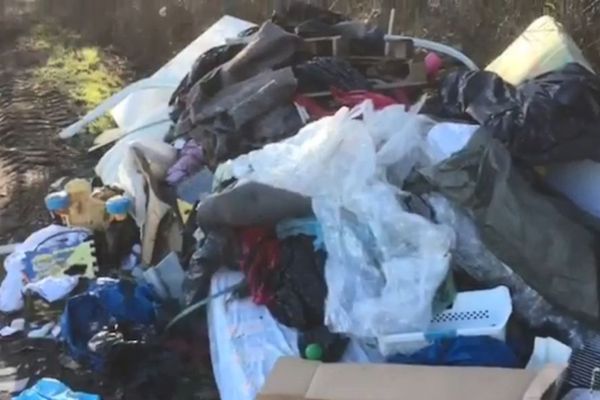 La première amende de 800 euros pour dépôt sauvage de déchets à Laigneville dans l'Oise a été dressée le 25 février dernier : près de 5 m3 avaient été abandonnés en pleine nature.