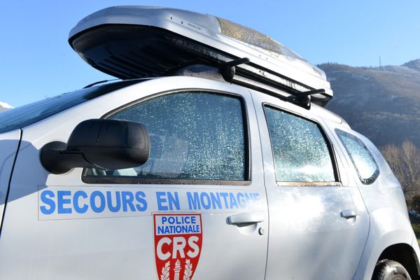 Les secouristes de la CRS Alpes n'ont rien pu faire pour sauver la victime, qui était décédée à leur arrivée.