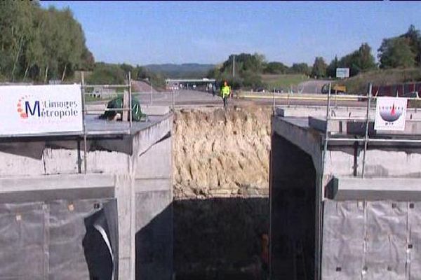 La jonction entre les deux tunnels a été réalisée avec succès à 11h20 ce dimanche.