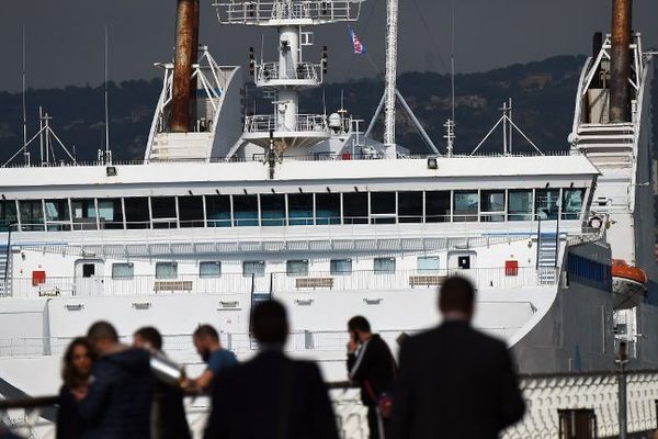 Le suspense à la SNCM encore prolongé