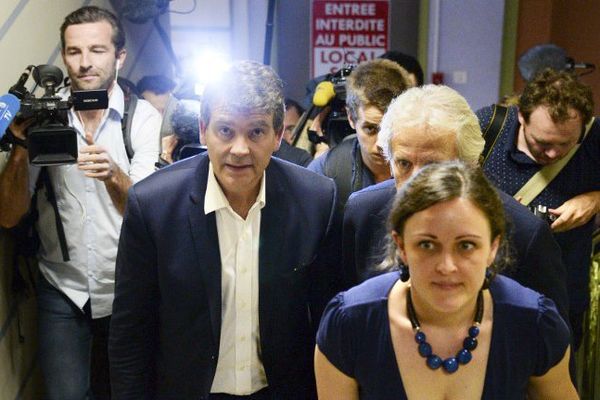 Arnaud Montebourg à son arrivée à la Maison du Peuple à Belfort 