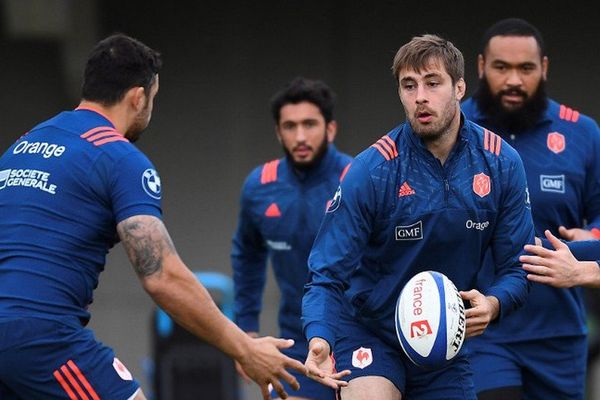 Julien Le Devedec lors de l'entraînement du XV de France à Marcoussis le 22 novembre 2016.