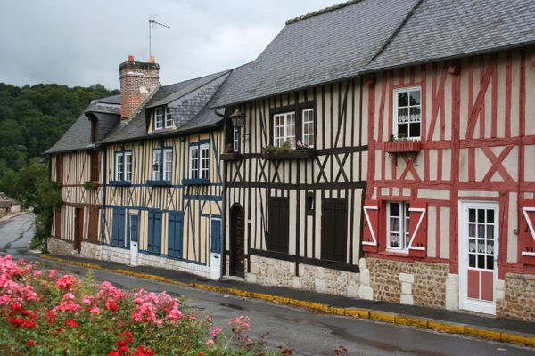 Dans le Calvados, la pluie gagnera le Pays d'Auge dans l'après-midi de ce LUNDI.