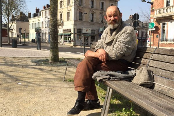 Olivier, SDF à Chartres