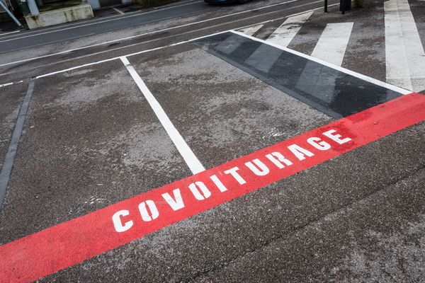 La plupart des trajets en covoiturage en Île-de-France se font en grande couronne.