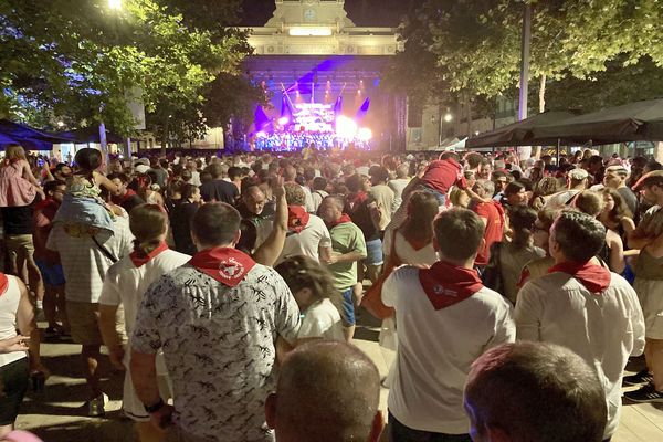 Béziers - la feria est lancée pour 5 jours de fête - 11 août 2023.