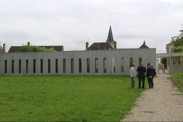 Cantine de Saint-Loup-de-Varennes (Saône-et-Loire)