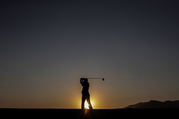 Un golfeur est mort probablement noyé dans la mare du golf de Cabriès, dans les Bouches-du-Rhône.