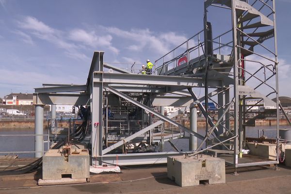 La plateforme de test de Greenov dans le port de Saint-Nazaire.