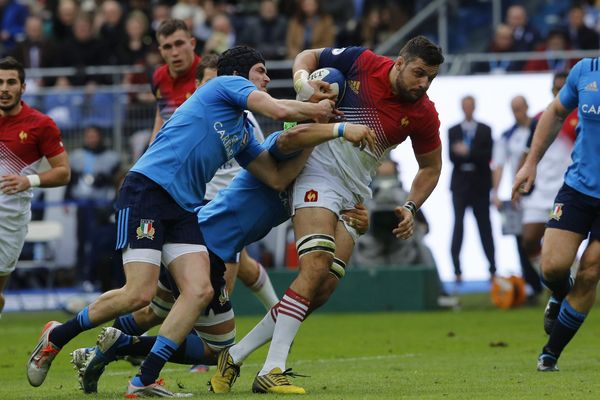 Le troisième ligne Damien Chouly, rétabli de son entorse à la cheville gauche, a été rappelé dans le groupe du XV de France pour préparer le dernier match du Tournoi des six nations samedi face au pays de Galles