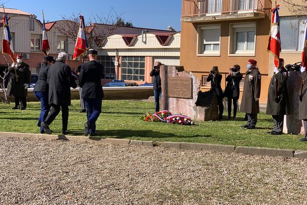 Une cérémonie en hommage aux 4 victimes de l'attentat terroriste de Trèbes a eu lieu à la caserne de Carcassonne ce matin 