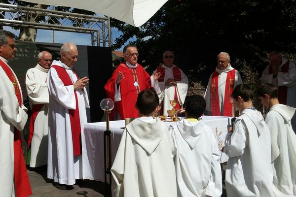 Une messe a ponctué les festivités des 150 ans de l'établissement