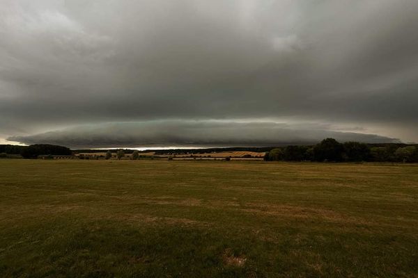 Un impressionnant orage est passé dans l'Eure ce mardi 9 juillet 2024.