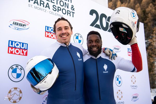 Romain Heinrich (à gauche) et son coéquipier Dorian Hauterville ont signé une remarquable 7e place aux mondiaux de Saint-Moritz pour leur dernière compétition internationale en bob à 2. Le pilote alsacien sera une ultime fois au pilotage du bob à 4 français ces 4 et 5 février 2023, avant de prendre sa retraite.