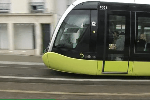 Le trafic du tramway à Brest perturbé suite à un incident sur les lignes électriques