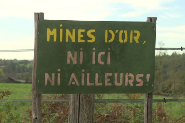 Les opposants aux mines d'Or ont fait connaitre leur mécontentement à de nombreuses reprises dans le sud de la Haute-Vienne