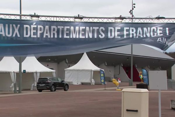 Les assises des départements se déroulent durant 3 jours à Ainterexpo à Bourg-en-Bresse dans l'Ain