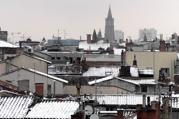 Une fine couche de neige est attendue en plaine dès ce mercredi 10 janvier 2024 sur une bonne partie de l'ex Midi Pyrénées et même à Toulouse, comme ici en 2018.