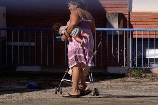 Plusieurs familles qui vont tenter de passer l'hiver à l'abri.