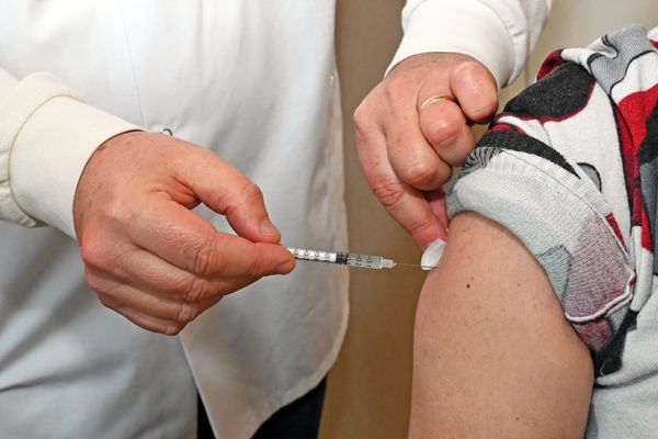 La vaccination permet sérieusement de réduire le risque de complications pour les virus hivernaux.