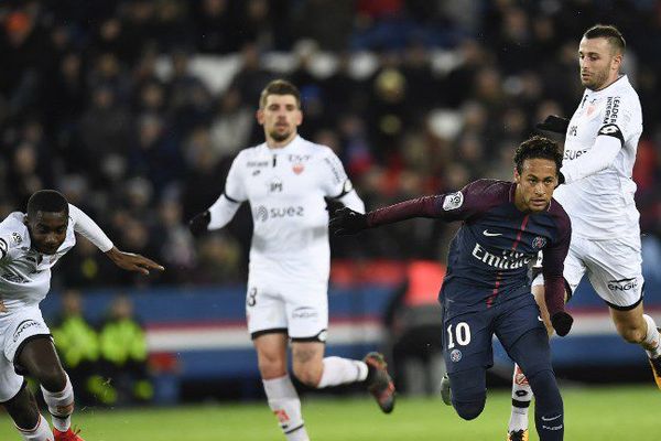 Neymar, auteur d'un quadruplé et fossoyeur de Dijon ce mercredi 17 janver au Parc des Princes.