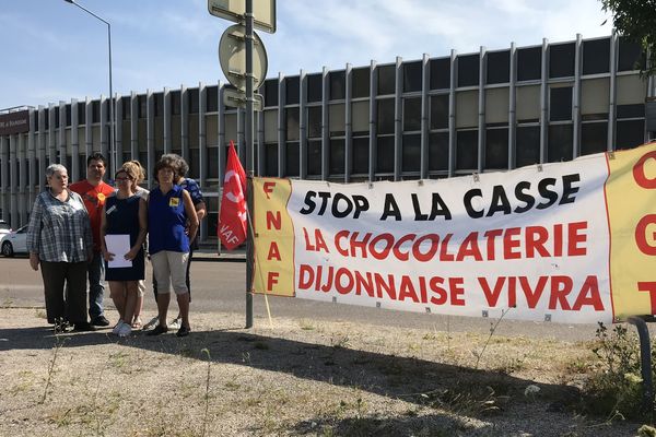 Le groupe d'anciens salariés venait témoigner de son soutien à  l'actuel projet industriel du repreneur espagnol, le groupe Lacasa