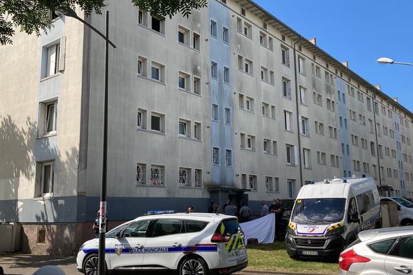 Quatre personnes sont mortes dans un incendie dans un immeuble à Strasbourg le 13 juin 2022.