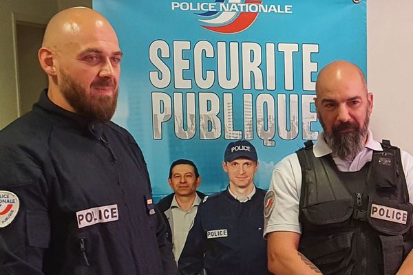 Les policiers devraient recevoir la médaille d'honneur pour acte de courage et de dévouement.