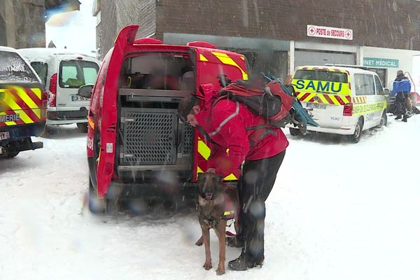 Une avalanche a fait quatre morts et trois blessés à 1 600 mètres d'altitude dans le Val d'enfer, du côté du Mont-Dore (Puy-de-Dôme), dimanche 25 février 2024.