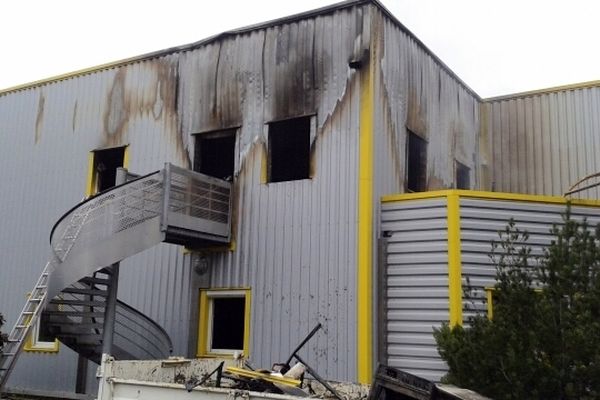 L'incendie a pris dans le bâtiment administratif