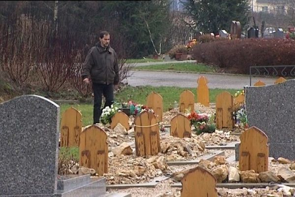 Besançon : un cimetière et son carré musulman