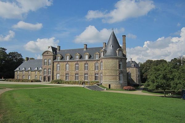 De très belles éclaircies dominicales sont promises au Château de Canisy, dans la Manche.