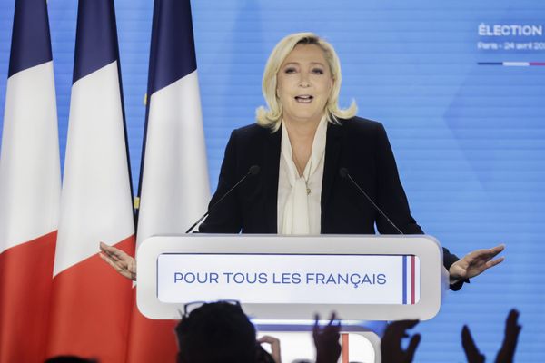 Marine Le Pen à Paris le 24 avril 2022 après sa défaite au second tour de l'élection présidentielle